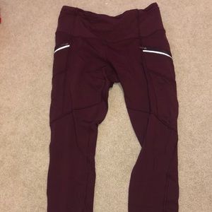 LULULEMON LEGGINGS!!